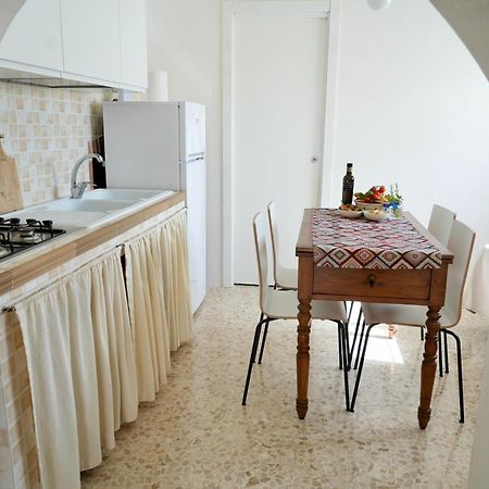 Trullo Canopo Челье-Мессапика Экстерьер фото